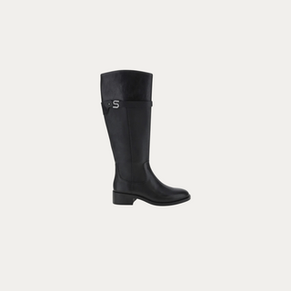 Beviá Alicia 4 black leather knee-high boots with low heel, side strap, and metallic S logo detail.
